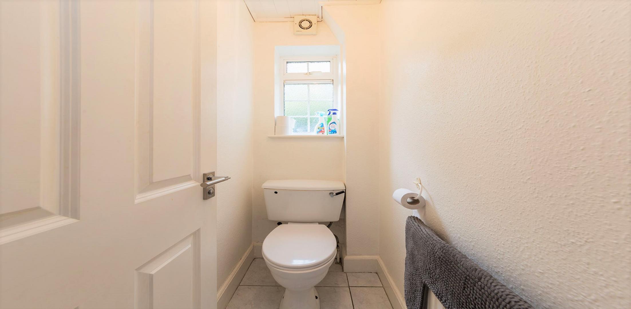 			PRIVATE GARDEN, 2 Bedroom, 1 bath, 1 reception Flat			 Stanley Gardens, WILLESDEN GREEN